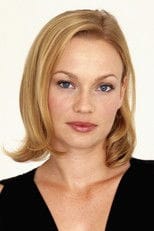 Samantha Mathis